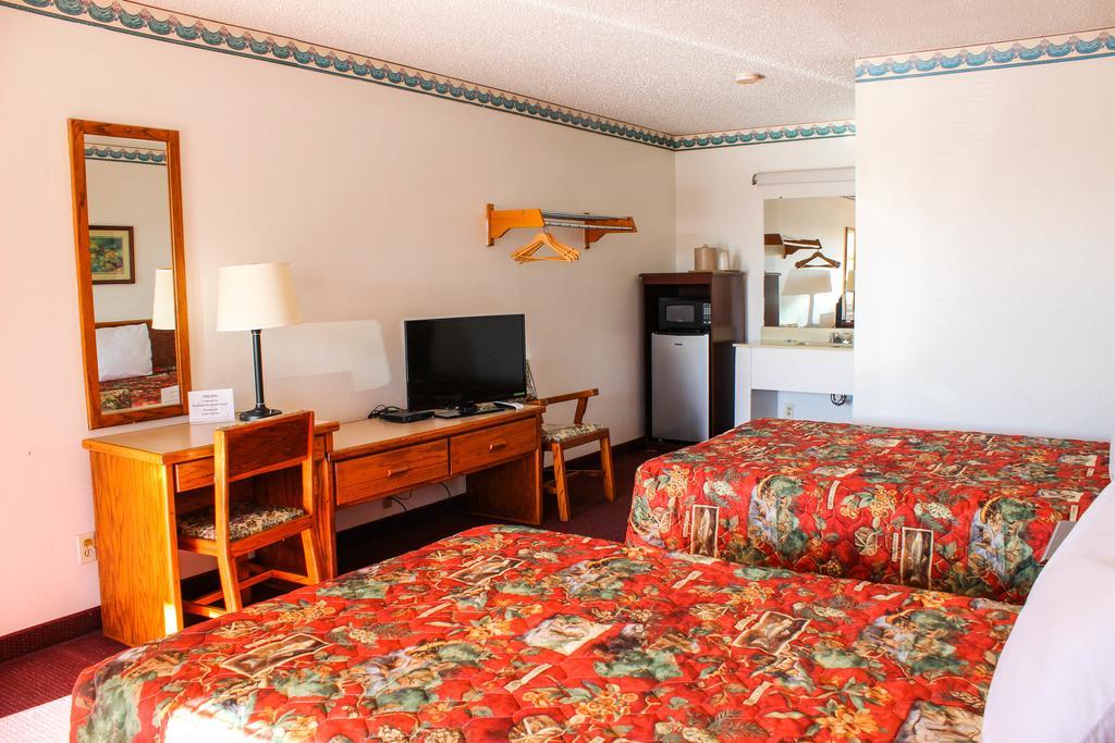 Westworld Country Inn Hubbard Zewnętrze zdjęcie